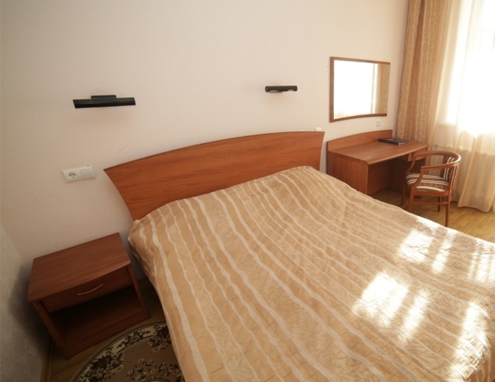 Полулюкс 1-местный 2-комнатный (корпус 2,3) без балкона - Санаторий «Красноусольск» Курорта