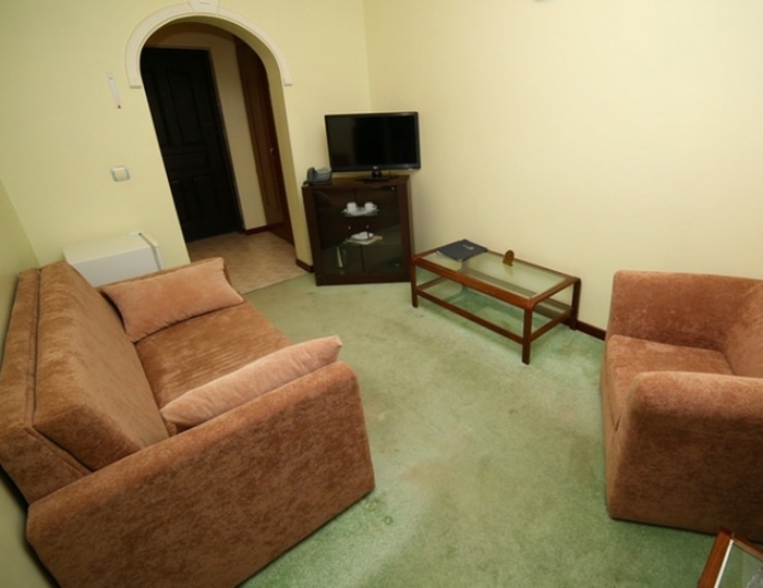 Полулюкс 1-местный 2-комнатный (корпус 6) Мансард. - Санаторий «Красноусольск» Курорта