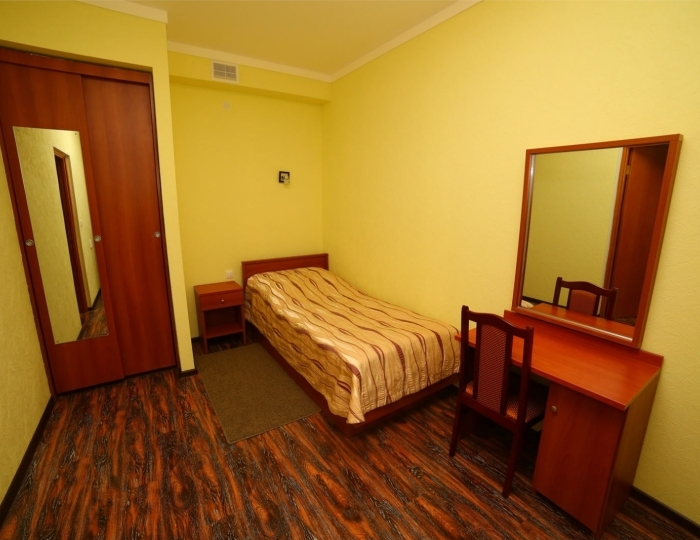 Полулюкс 2-местный 3-комнатный (корпус 7) без балкона - Санаторий «Красноусольск» Курорта