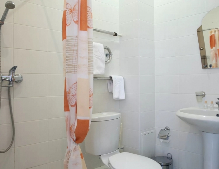 Полулюкс 2-местный 2-комнатный (корпус 2) - Санаторий «Красноусольск» Курорта